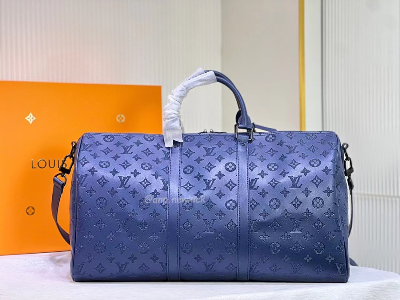 Louis Vuitton Keepall Bandouliere Monogram 50 Navy Duffel Bag (8) - newkick.vip